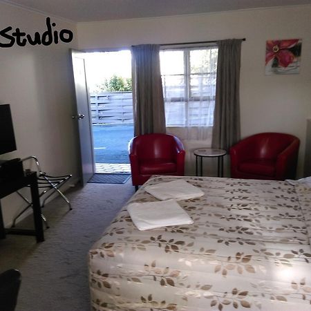 Stonehaven Motel Whangarei Zewnętrze zdjęcie